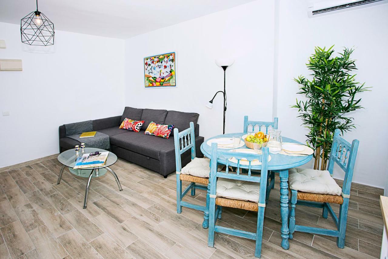 Monko - Blue Toscana, Pool & Center Apartment O Torremolinos Buitenkant foto